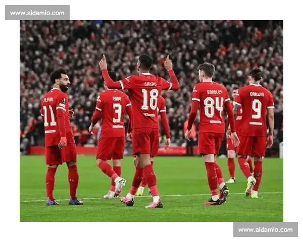 英超曼联主场迎战曼城激战一触即发 双方阵容大揭秘